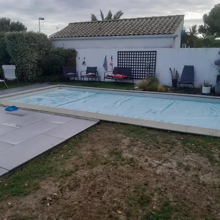 Villa Les 3 Lys Maison Avec Piscine Et Garage *